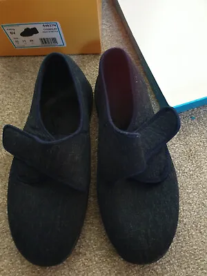New Mens DB Wider Fitting Chandler House Shoes Size 10 Fitting 6V Navy • £30