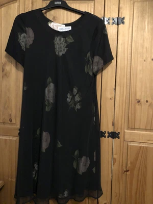 £0.99 • Buy Jessica Howard Party Dress Size 18