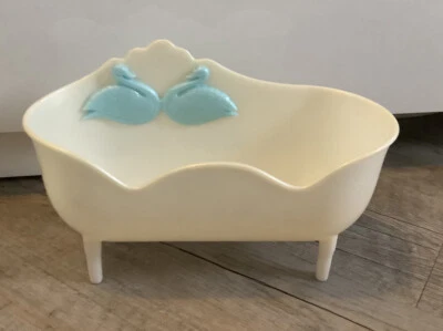 £9.99 • Buy 2003 Mattel Barbie Swan Lake Castle  Enchanted Bath Tub (N7)