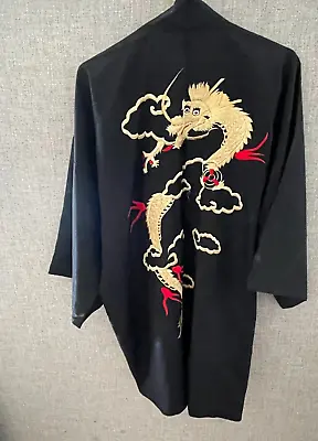 Vtg BEST QUALITY Silk Embroidered Japanese MENS SMOKING ROBE Jacket Kimono 2XL • $149.99