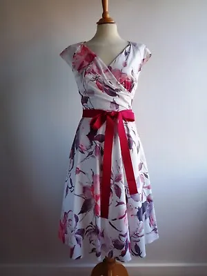 LANA MARIE ARIELLA White Pink Purple Floral 50s Full Skirt Dress UK12 Aprox • £19.99