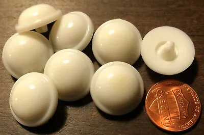 $4.69 • Buy 8 Domed Shiny Cream Almost White Shank Plastic Buttons 3/4  19mm 10068