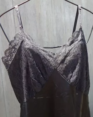 Vtg 60s Black Munsingwear FEM Lace 38 Full Slip Dress SILKY Nylon Metal Slides • $36.08