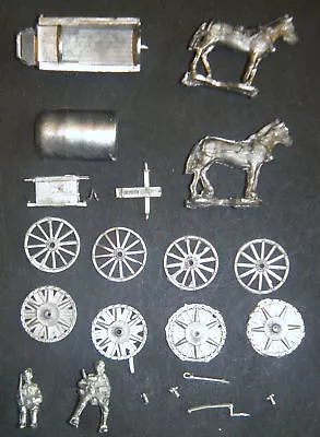 SHQ GV044 1/76 WWII Diecast German 2 Horse Light Field Cart With Drivers • $17.99