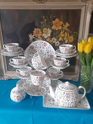 MINTON Haddon Hall Green Bone China 24 X Piece Tea Service • £165