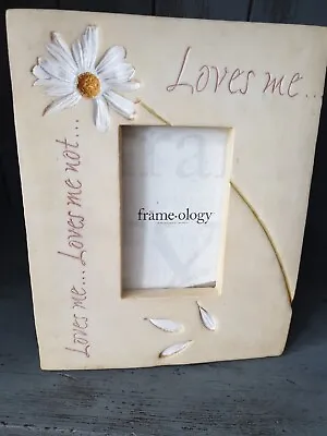 Branded FRAMEOLOGY 'DAISY Design  Ceramic  Picture Frame  • £8.99