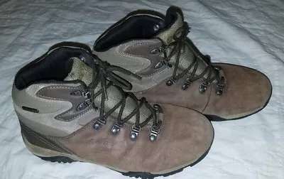 £19.79 • Buy Hi-Tec Women's Waterproof Hiking Shoe Brown Suede 6.5 US