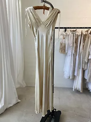 RARE Grecian 1930s Cream Satin Evening Gown • $37