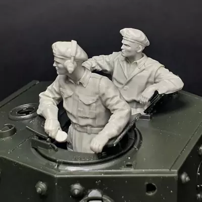 1/35 Resin Model Figure GK Soldier British Tank Turret Set Unassembled Unpainted • £10.79