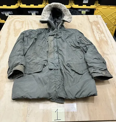 Men's Parka Extreme Weather Vintage Type N-3b Coat  Sz Small • $49.99