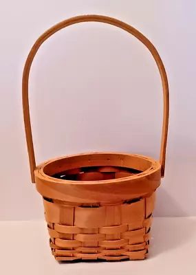 Woven Basket With Swing Handle 12  Tall • $6.99