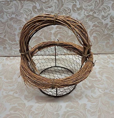 Vintage Chicken Wire And Grapevine Basket With Handle • $20