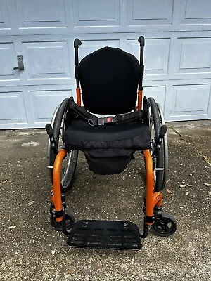 Quickie Q7 Rigid Lightweight Manual Wheelchair. • $895