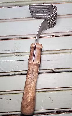 Vintage Wood Handle Rapid Potato Masher & Beater • $9.95