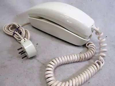 Vintage 1970's Bell System/Western Electric Trimline Rotary Dial White Telephone • $38.99