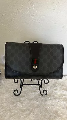 Extremely Rare Authentic Vintage Gucci Sherry Line Supreme Black Clutch EUC!!! • $699