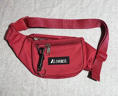 Everest Fanny Pack Red 3 Zipper Pocket Buckle Strap Vintage Excellent • $17.95