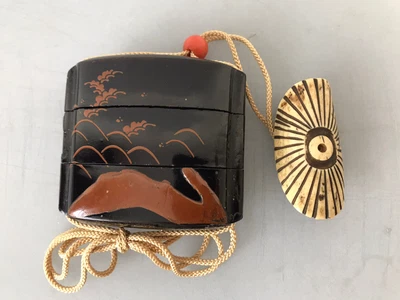 £178 • Buy A SUPER RARE Japanese 18th Century Makie Lacquered Inro With Bovine Bone Netsuke
