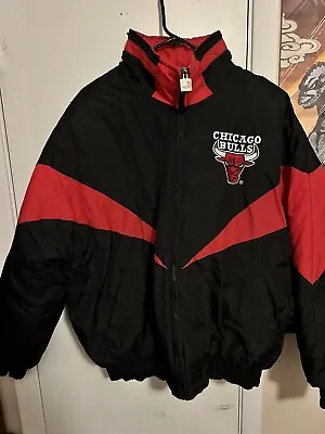 Chicago Bulls 90’s Vintage Puffer Coat ZipUp Men’s Large Michael Jordan Vintage • $174.99