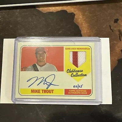 2018 Topps Heritage Mike Trout Clubhouse Collection Patch Auto #/25 • $575