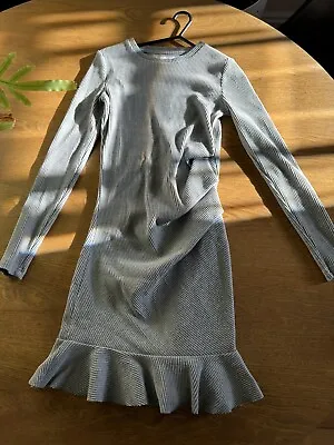 By Nicola Size 6 Dress Grey Rib • $10