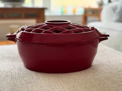 LL Bean - John Wright Cast Iron Wood Stove Steamer - APPLE RED With LATTICE Lid • $45