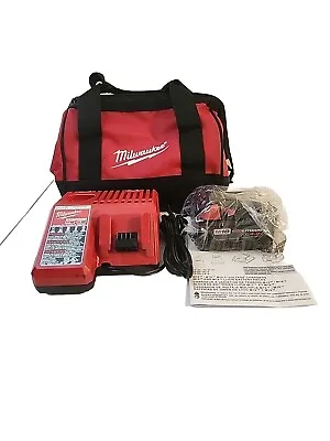 Milwaukee M18 REDLITHIUM XC 18V 4.0 Ah Battery W Carrying Bag And Charger NEW !! • $89.99