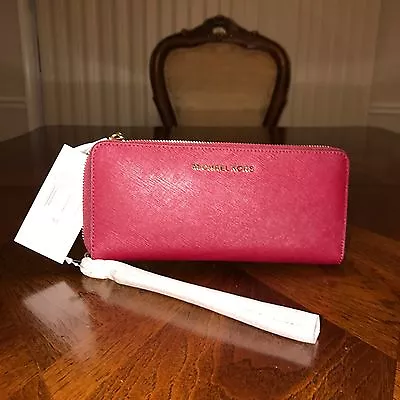 NWT Michael Kors Jet Set Travel Leather Continental Wristlet In Cherry • $139.99