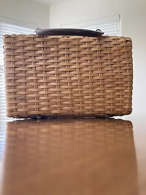 1950s Light Tan Wicker Purse With Leather Handle Hand Made In British Hong Kong • $50