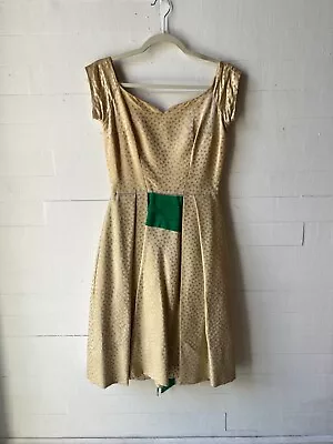 Vintage Gold And Green Dress 1950s 1960s - Christmas Or Event Dress With Ribbon • $40