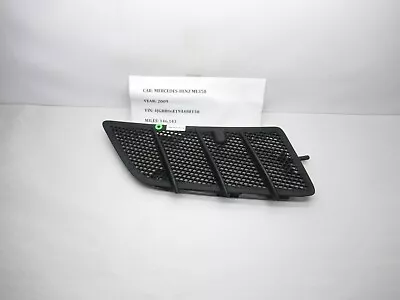 06-12 Mercedes X164 Front Right Hood Vent Grill Black  A1648804405 OEM & SANA • $47.70