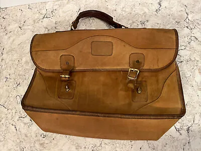 Vintage ORVIS Tan Heavy Saddle 100% Leather Briefcase / Messenger Bag • $110