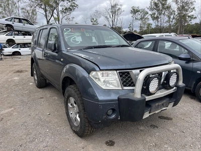 $1 • Buy 2008 Nissan R51 Pathfinder 1x Bolt - Wrecking Whole Vehicle !!! 