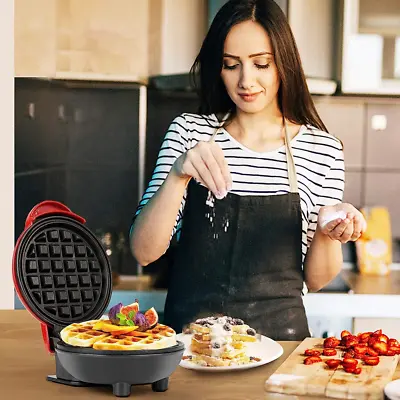 Waffle Maker/Toastie Maker Sandwich NonStick Plates Cake Machine Breakfast Maker • £11.99