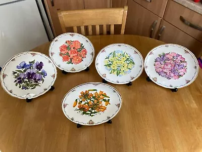 Royal Albert 5 Queen Mothers Favourite Flowers Collector Plates. Plate Set • £35