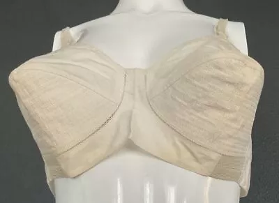 Vintage 1940s 50s Under Stitch Bra NOS Tags Pointy 38B Bra • $29.99