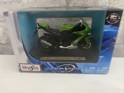 MAISTO Green SPECIAL EDITION KAWASAKI NINJA ZX-10R MOTORBIKE 1:18 SCALE New • £14.99