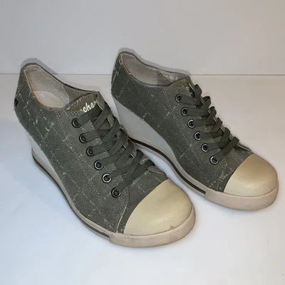 $24.50 • Buy Skechers Cali Wedge Heel Sneaker Women Size 10 Green 37625