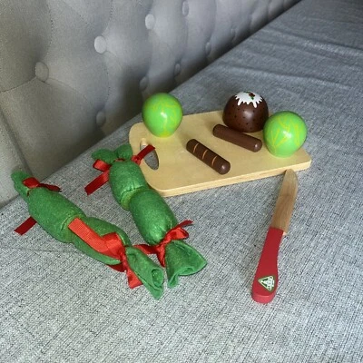 £10 • Buy ELC Play Wooden Christmas Dinner & Crackers Can Be Cut Pudding Food Kitchen