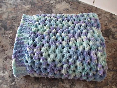 Hand Knitted Pretty Mix Chunky Baby Blanket Size Approx 22  X 30  • £13.99