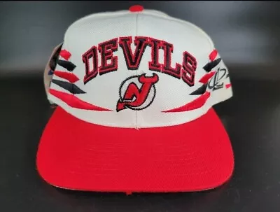 NEW JERSEY DEVILS Vtg DIAMOND SPIKE Logo Athletic SNAPBACK HAT Cap New Tags  • $179