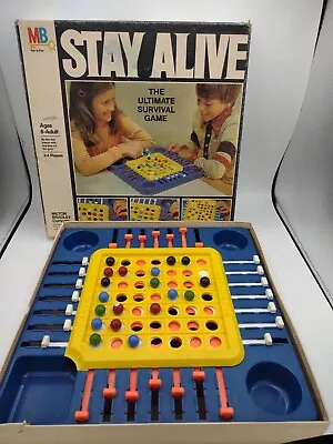 $24.95 • Buy Vintage 1978 Milton Bradley Stay Alive Game #4105 See Description 