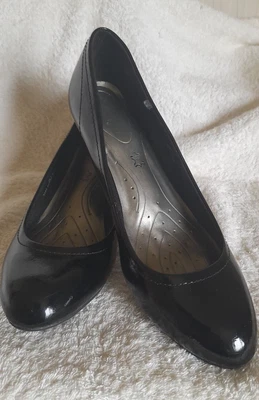 £3.99 • Buy M&s Footglove Black Patent Leather Court Shoes Size 5.5 Wider Fit Comfort Insole
