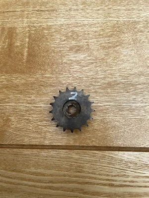 £15 • Buy Magneto Sprocket 17 Tooth