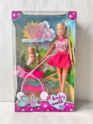 Steffi Love Baby Walk Doll Play Set Steffi Pram Baby & Accessories Free UK P+P • £19.97