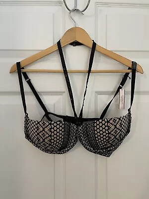 Victoria Secret Very Sexy Lightly Lined Plunge 36 D New Bra Black Beige Lace • $24