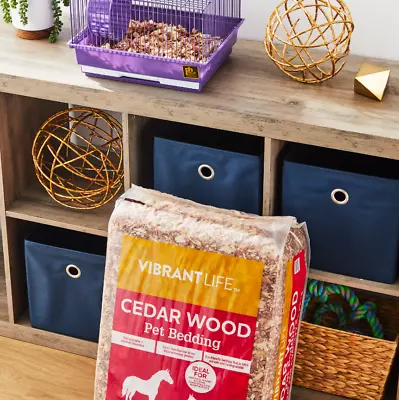 Cedar Pet Bedding Wood Shavings Fresh Natural Scent Odor Control 5 Cu Ft 16 • £16.63