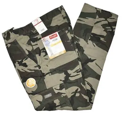 Wrangler #11372 NEW Men's Camouflage Fleece Lined Relaxed Fit Cargo Pants • $27.99