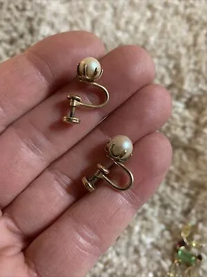 1/20th 12k Yellow Gold Filled Screw Back Cultured Pearl Earrings Vintage • $22