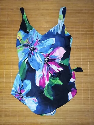 Maxine's Of Hollywood 1 Piece Floral Swimsuit Size 16 • $16.99